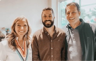 Dallas office squad smiling to the camera-1