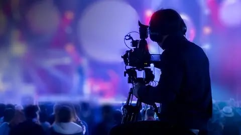 How a major film production team uses Ziflow to modernize their process for multimedia production Linney-2